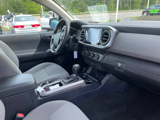 Used 2020 Toyota Tacoma SR5 AWD/4WD image 7