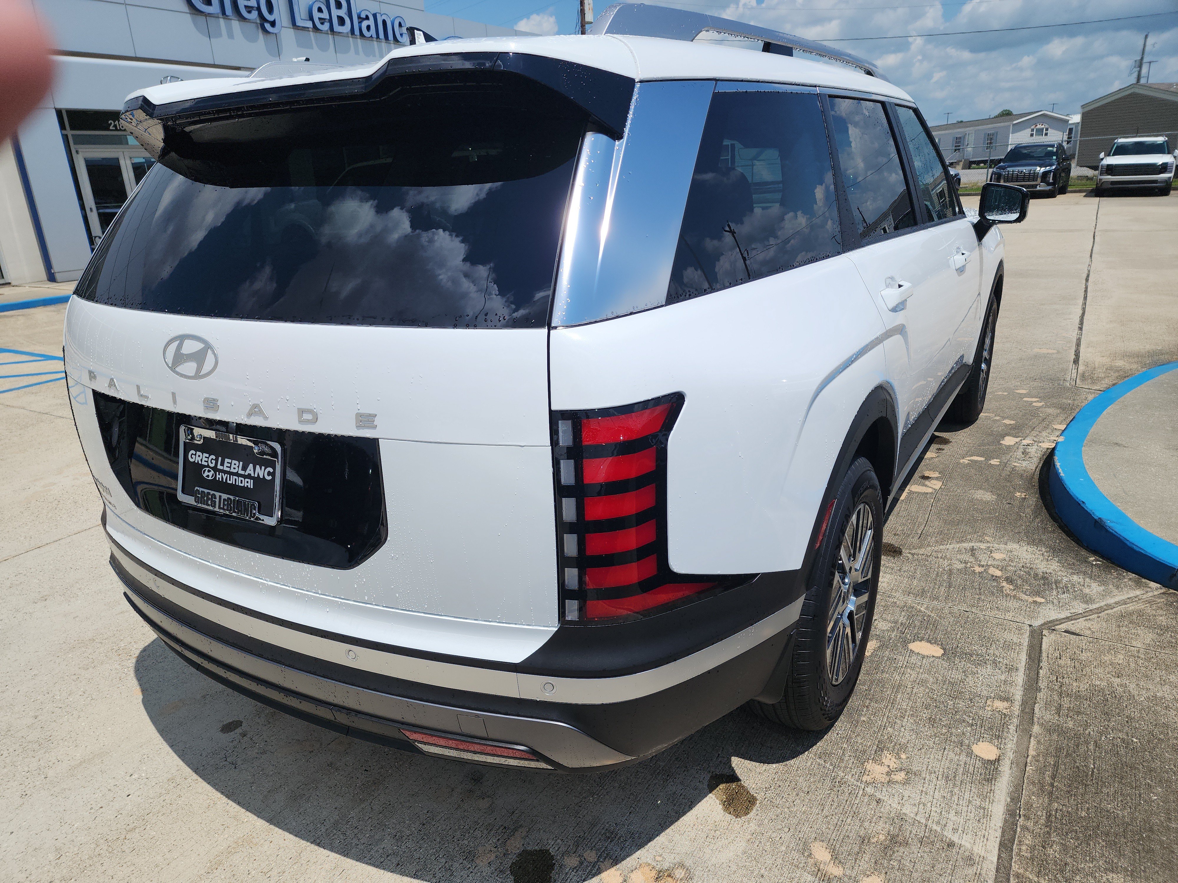 New 2026 Hyundai Palisade FWD Hybrid image 7
