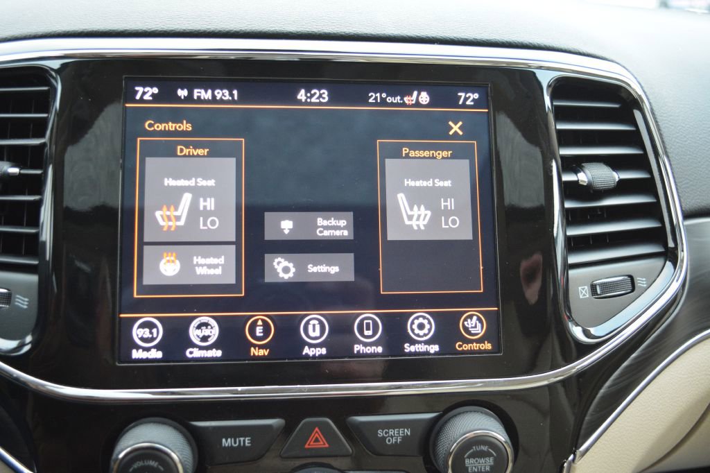 Used 2021 Jeep Grand Cherokee Limited image 20