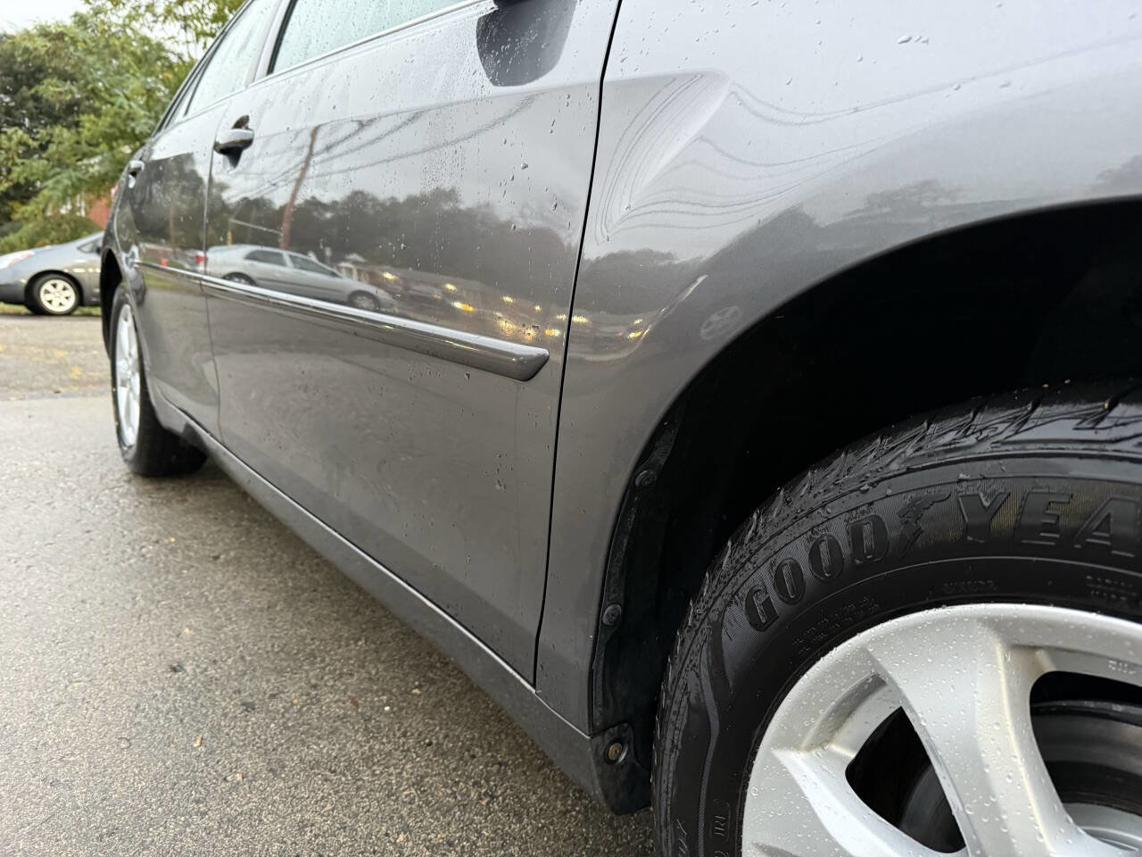 Used 2011 Toyota Camry LE w/ LE Extra-Value Pkg image 8