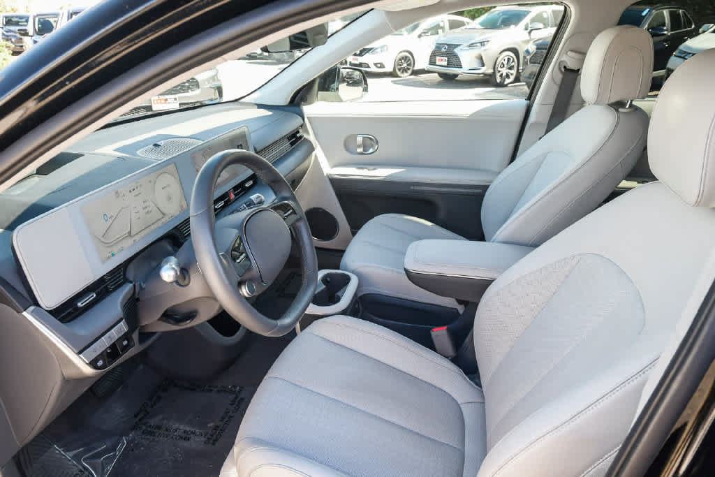 Used 2024 Hyundai Ioniq 5 Limited RWD image 16