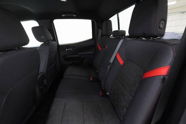 Used 2024 Chevrolet Colorado Z71 w/ Z71 Convenience Package 2 image 16