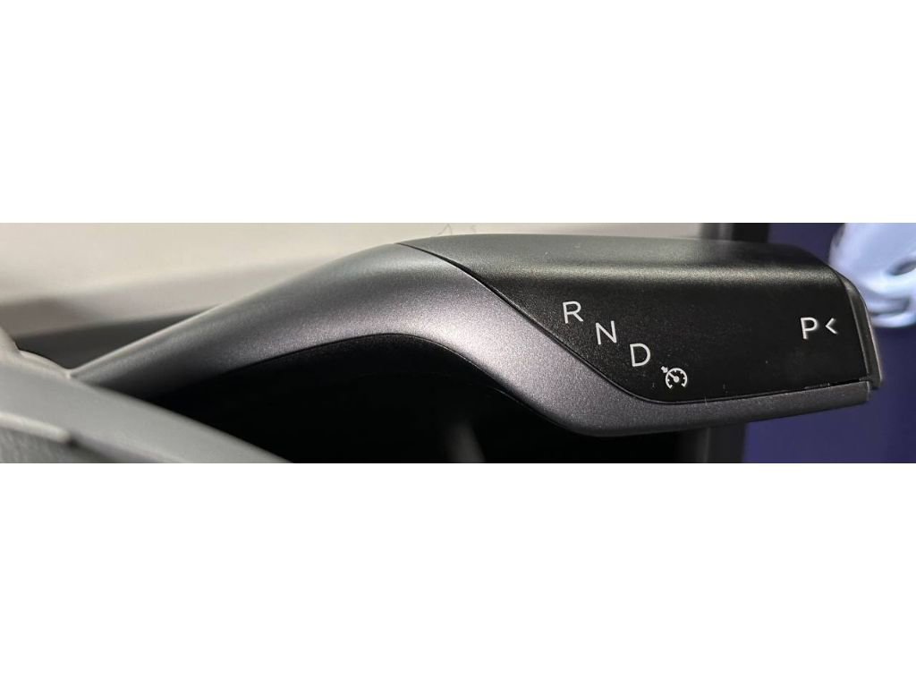 Used 2020 Tesla Model 3 Standard Range Plus image 25