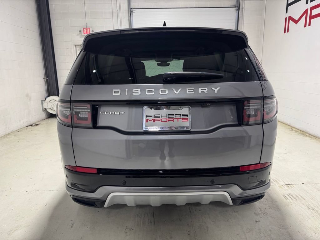 Used 2025 Land Rover Discovery Sport S AWD/4WD image 6