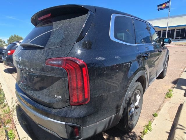 Used 2023 Kia Telluride LX image 11
