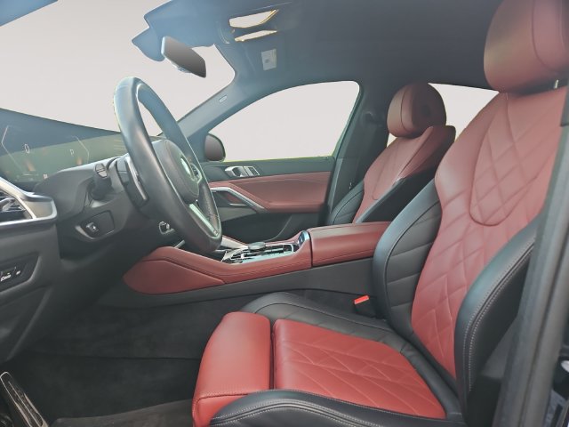 Certified 2025 BMW X6 xDrive40i w/ Premium Package AWD/4WD image 9
