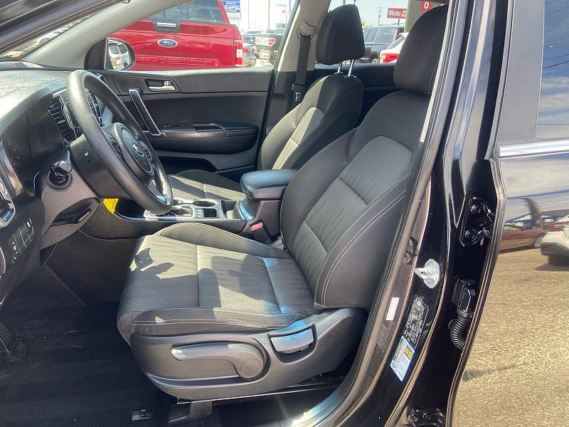 Used 2017 Kia Sportage LX AWD/4WD image 8