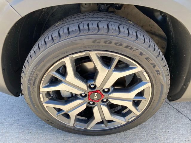 Used 2023 Kia Seltos SX image 26