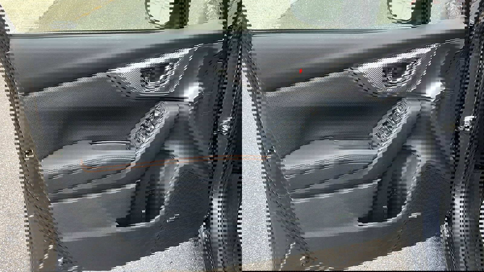 Certified 2022 Subaru Crosstrek 2.5i Limited w/ Moonroof Package 2 image 11