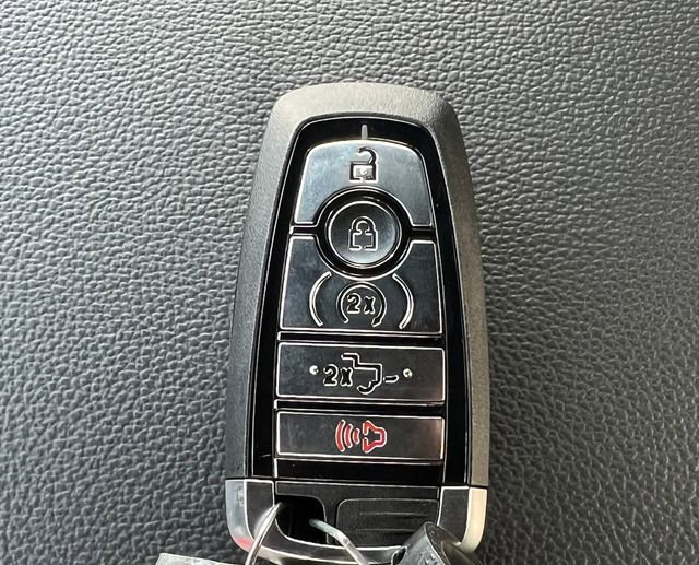 New 2026 Ford Explorer Platinum w/ LUX Leather Package image 24