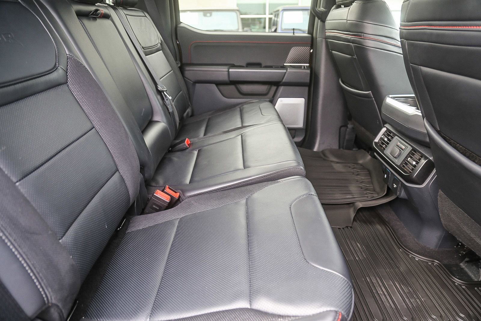 Used 2025 Ford F150 Raptor image 16