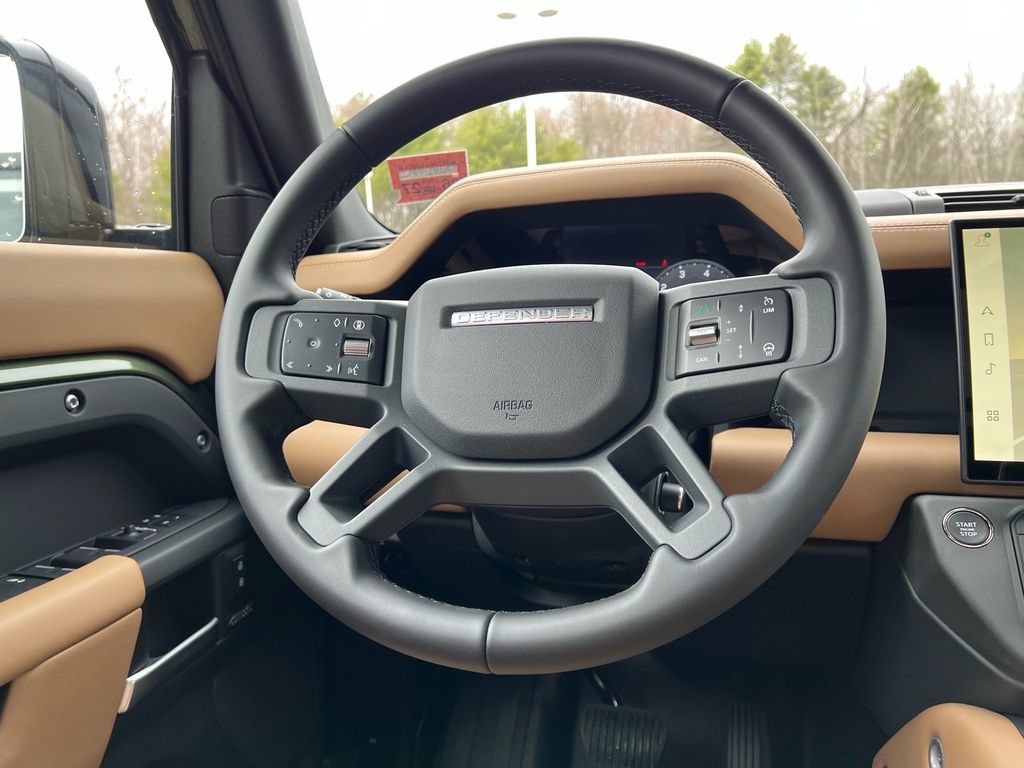 New 2026 Land Rover Defender 110 X-Dynamic SE AWD/4WD image 24