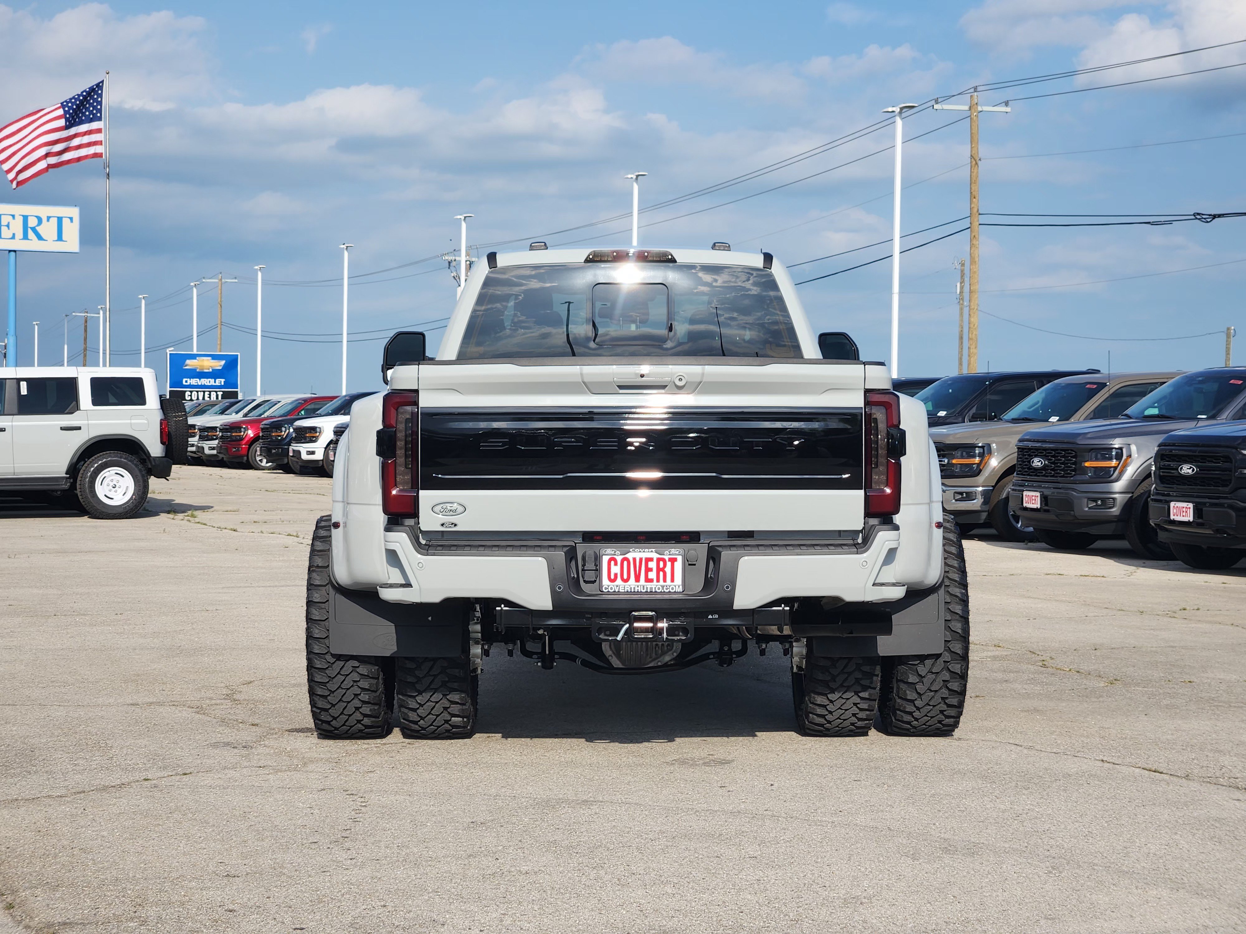 New 2026 Ford F450 Platinum w/ FX4 Off-Road Package AWD/4WD image 6