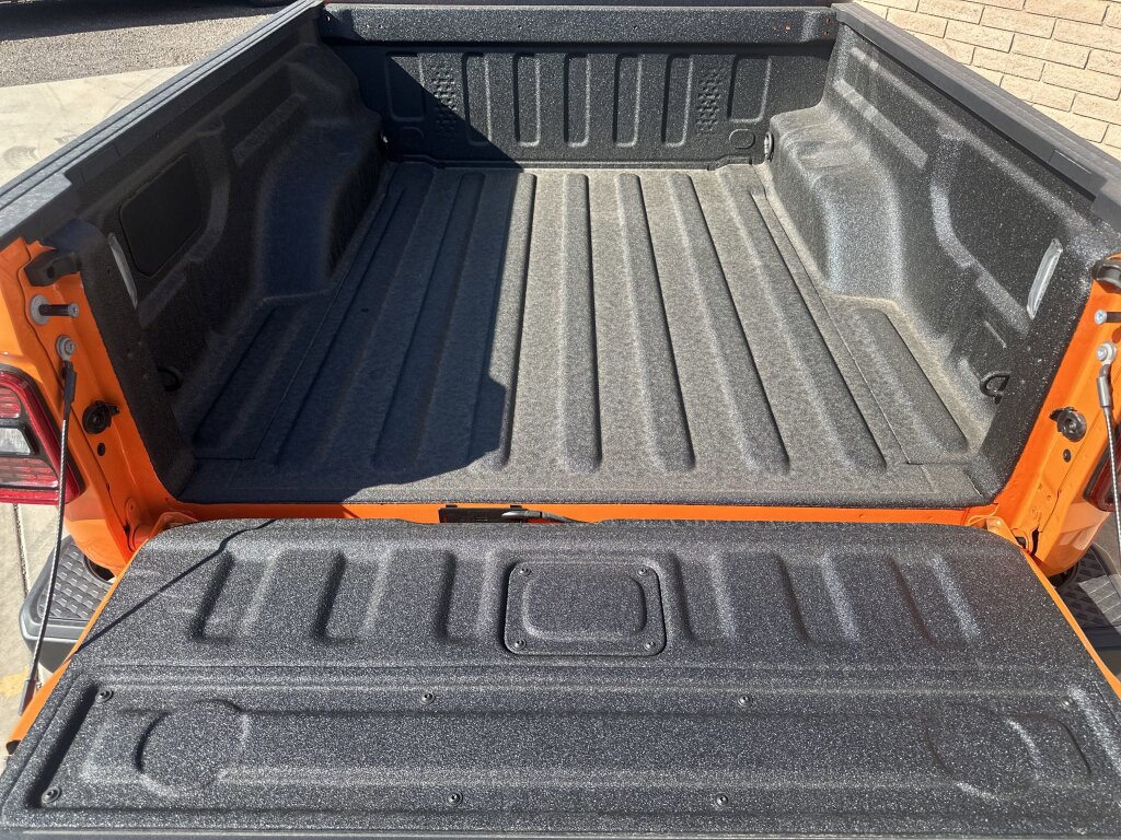 New 2025 Jeep Gladiator Mojave w/ Convenience Group image 5