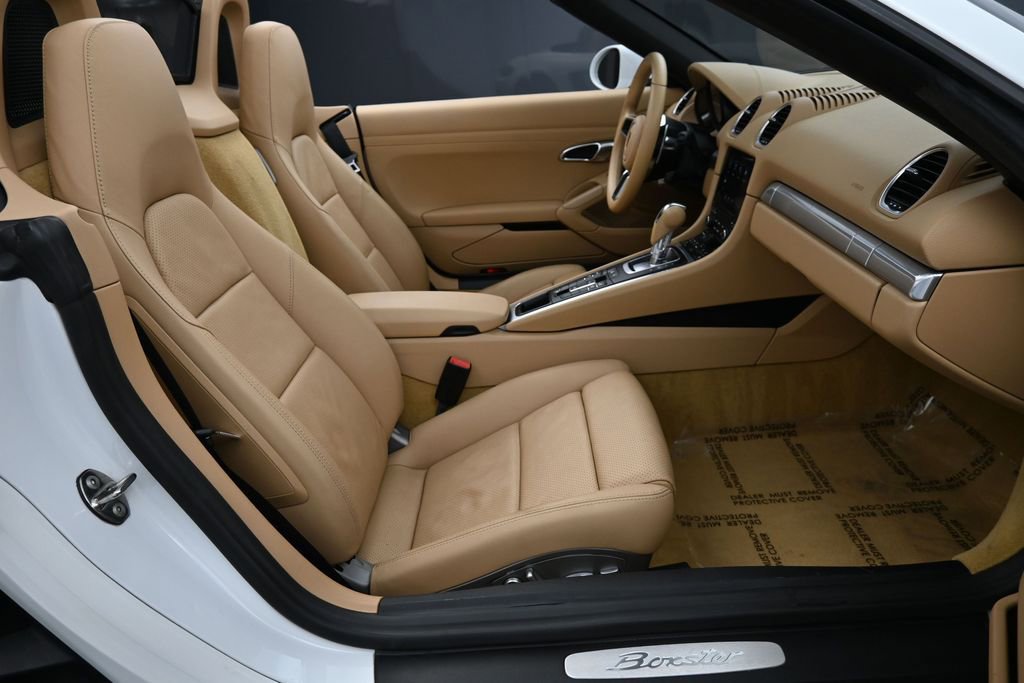 Certified 2017 Porsche 718 Boxster RWD image 27