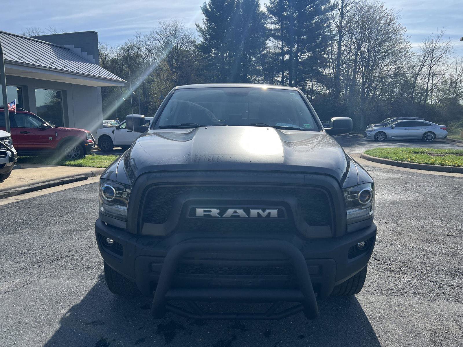 Used 2019 RAM 1500 Classic Warlock image 9