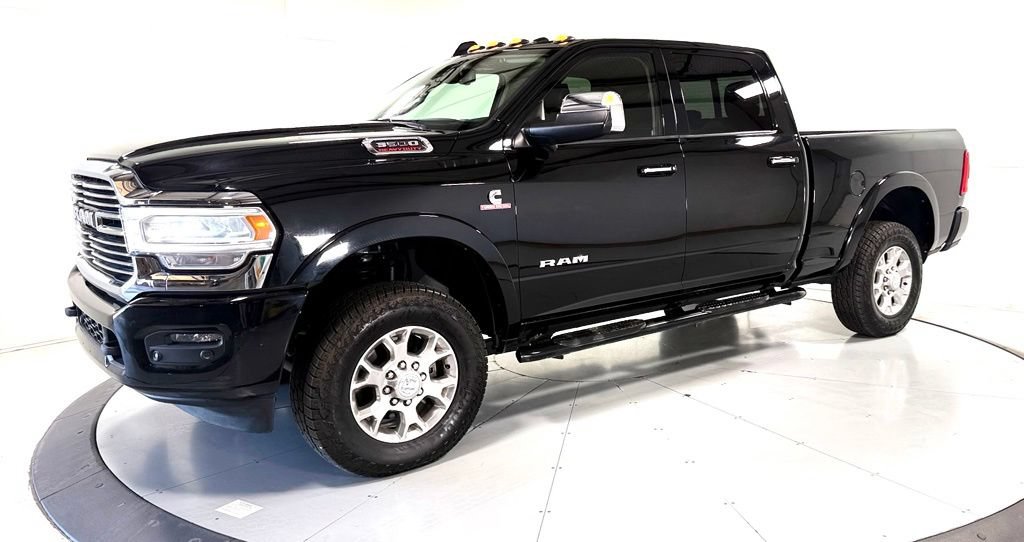 Used 2022 RAM 3500 Laramie AWD/4WD image 9