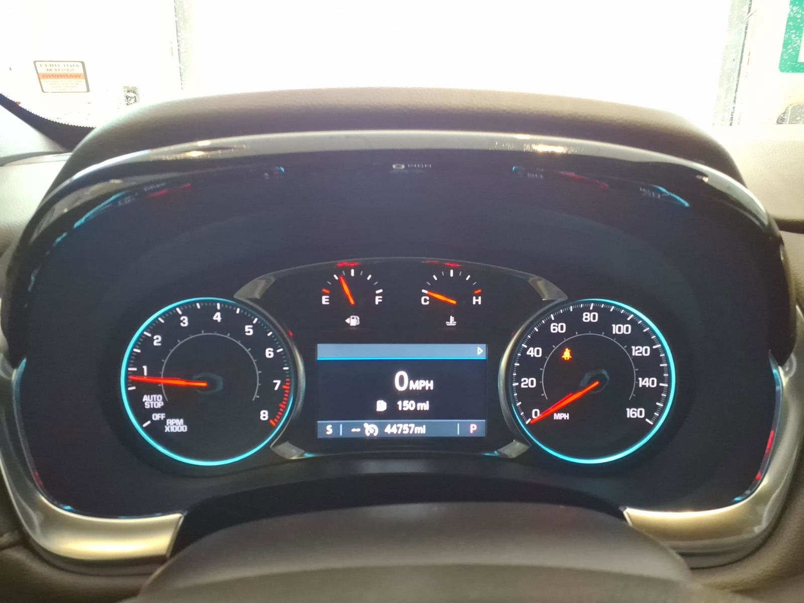 Used 2023 Chevrolet Traverse LT image 16