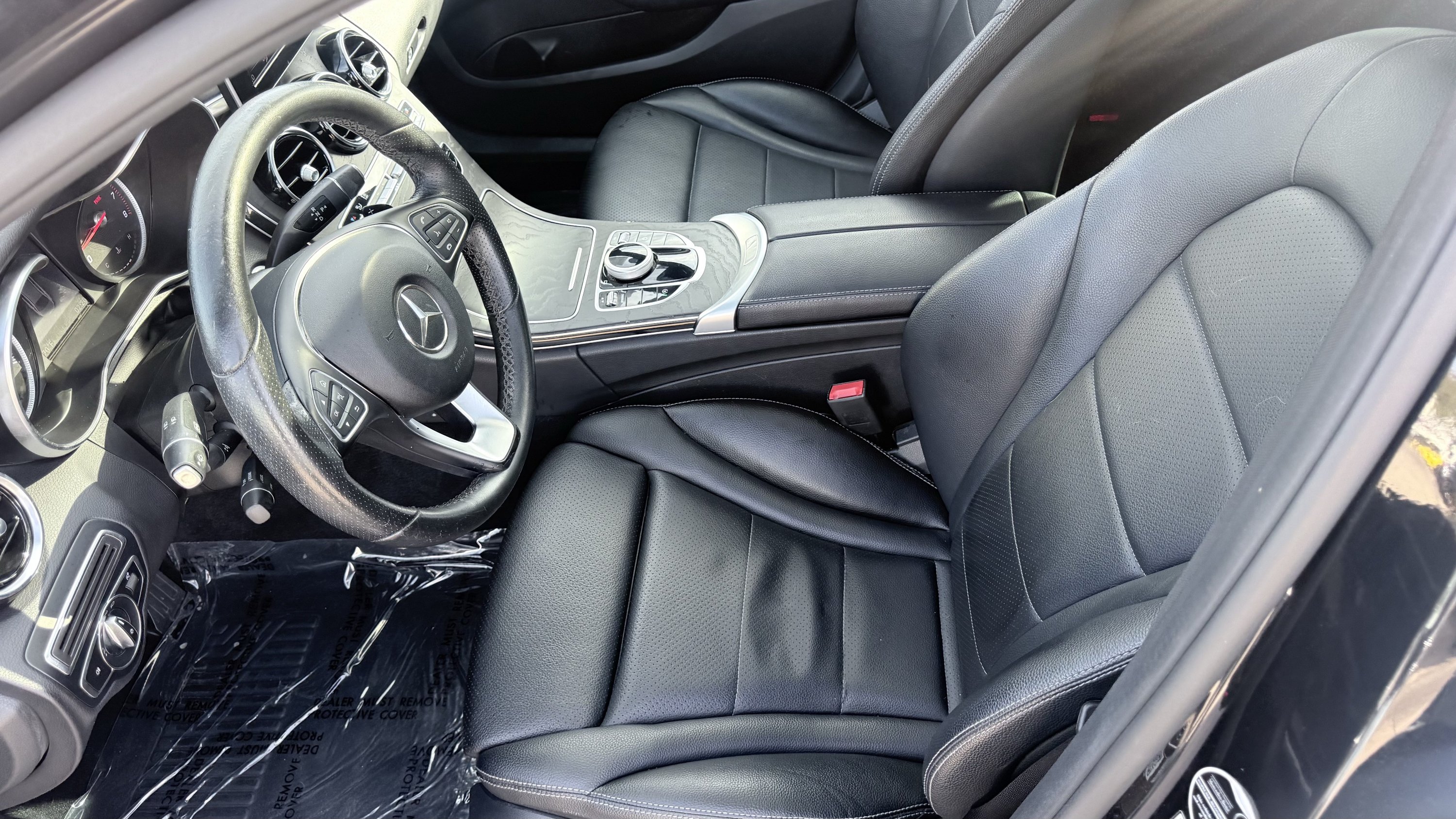 Used 2018 Mercedes-Benz C 300 Sedan w/ Premium Package image 19