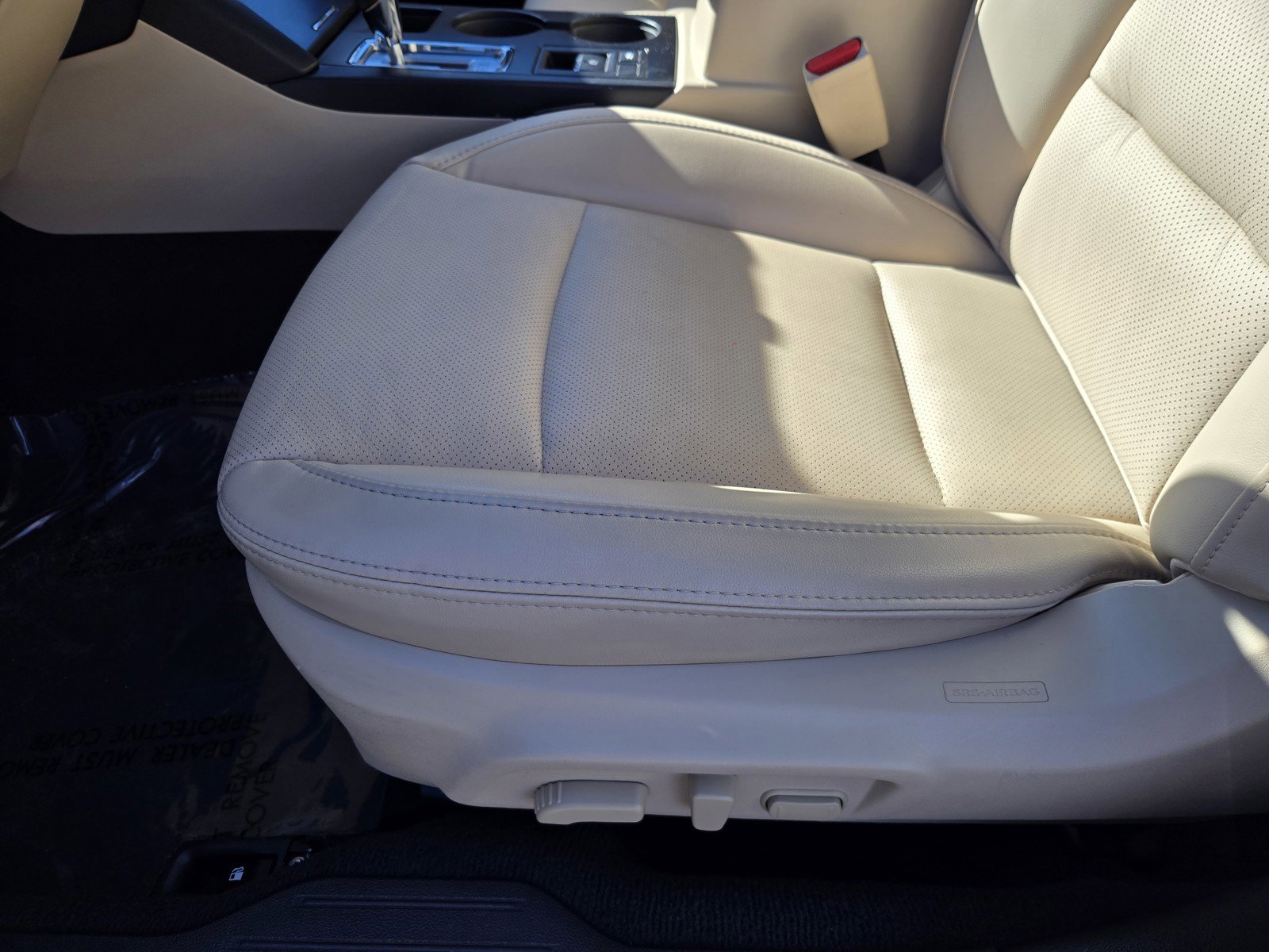 Used 2017 Subaru Legacy 2.5i Limited image 17