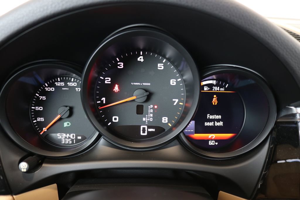 Used 2018 Porsche Macan Sport Edition image 51