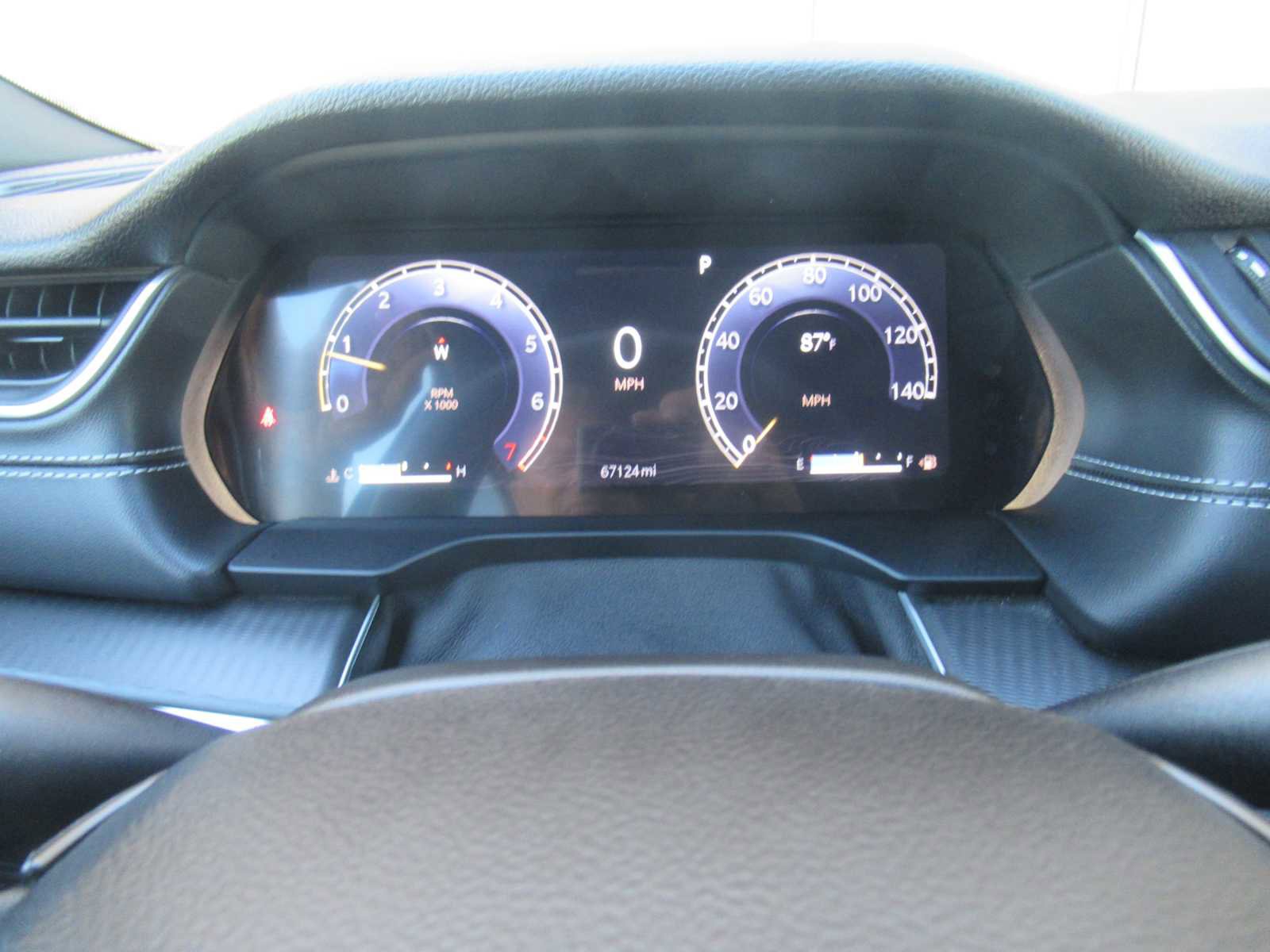 Used 2023 Jeep Grand Cherokee L Laredo image 24