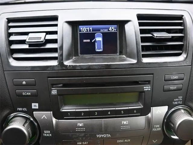Used 2010 Toyota Highlander Limited image 23