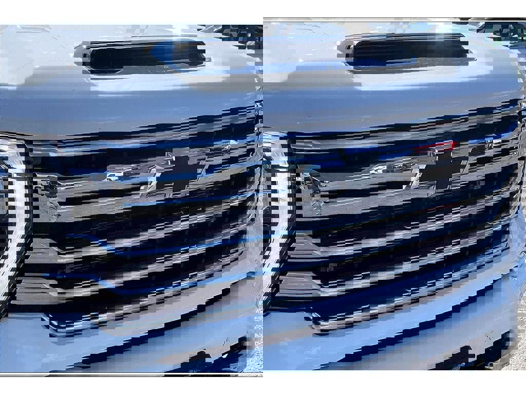 Used 2024 Chevrolet Silverado 3500 High Country w/ High Country Premium Package image 31