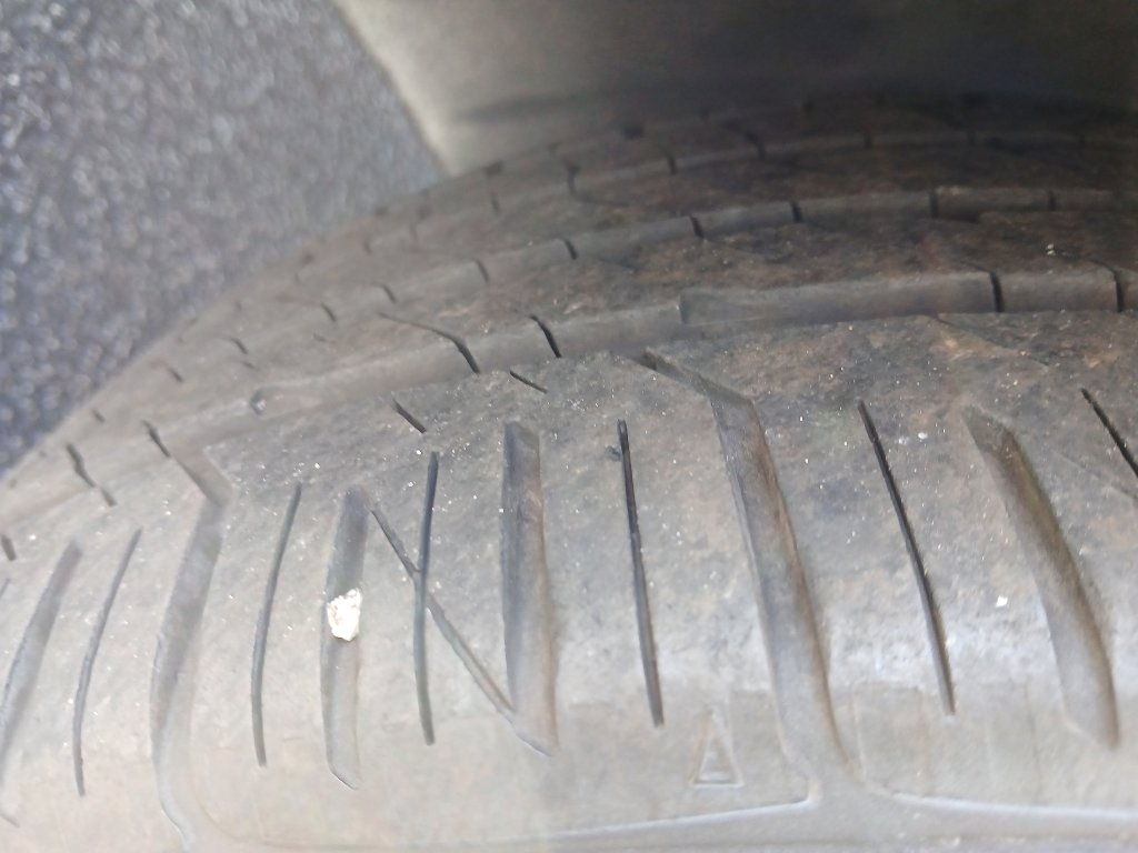 Used 2024 Chevrolet Camaro LT w/ Technology Package image 21