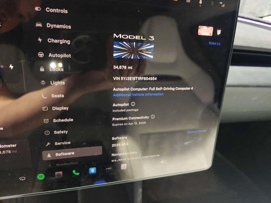 Used 2024 Tesla Model 3 Performance image 8