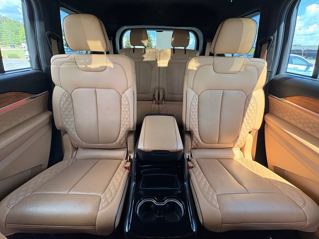 Used 2023 Jeep Grand Cherokee L Summit AWD/4WD image 32