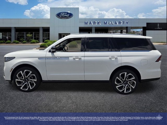 New 2026 Lincoln Navigator Reserve AWD/4WD image 2