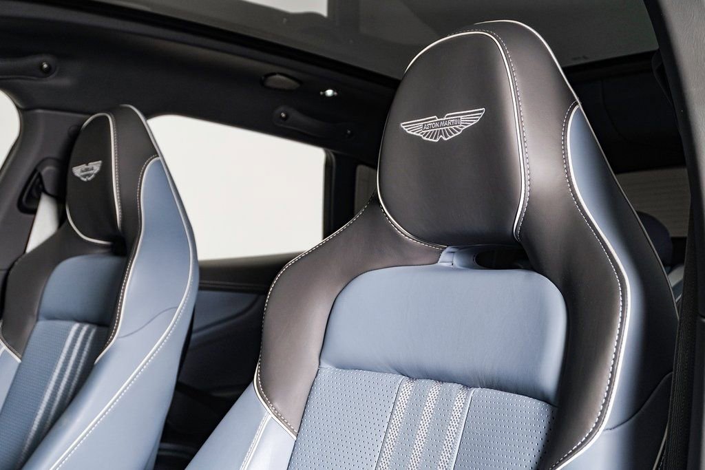 Used 2025 Aston Martin DBX 707 image 22