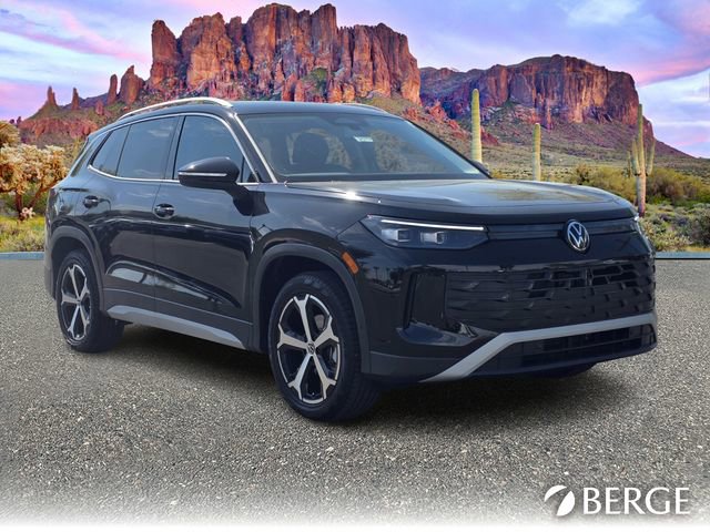 New 2025 Volkswagen Tiguan SE image 9