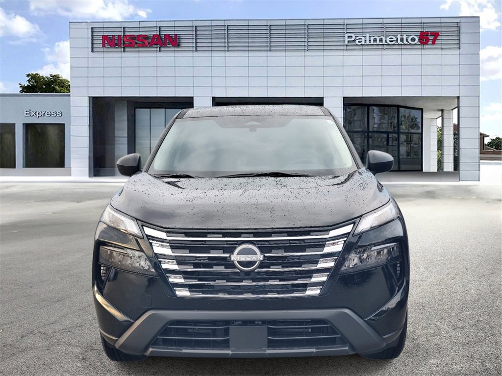 New 2025 Nissan Rogue S image 2