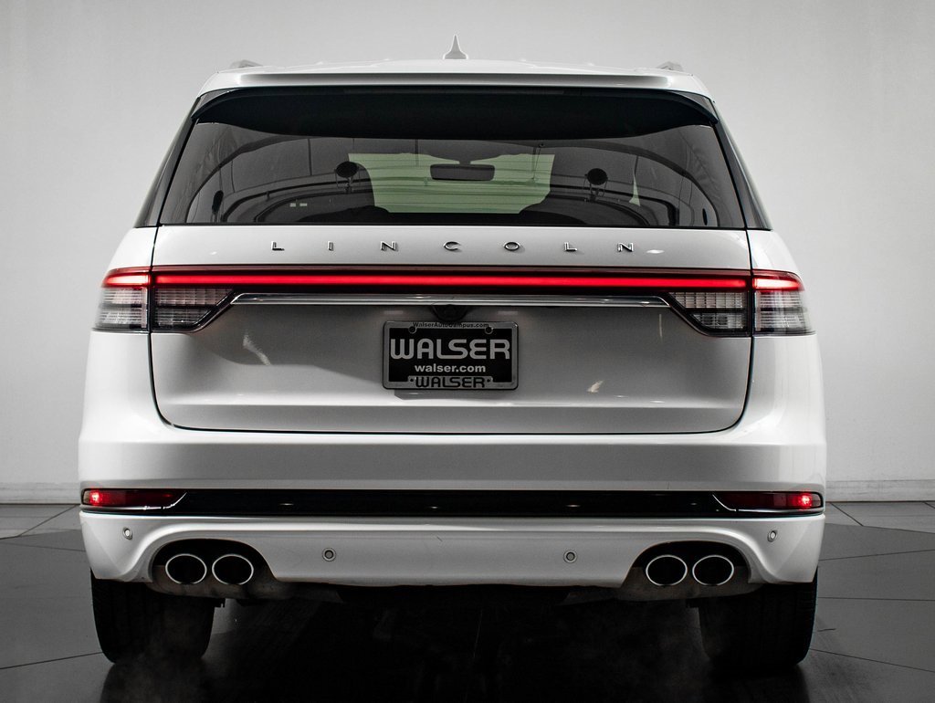 Used 2022 Lincoln Aviator Grand Touring w/ Equipment Group 301A image 7