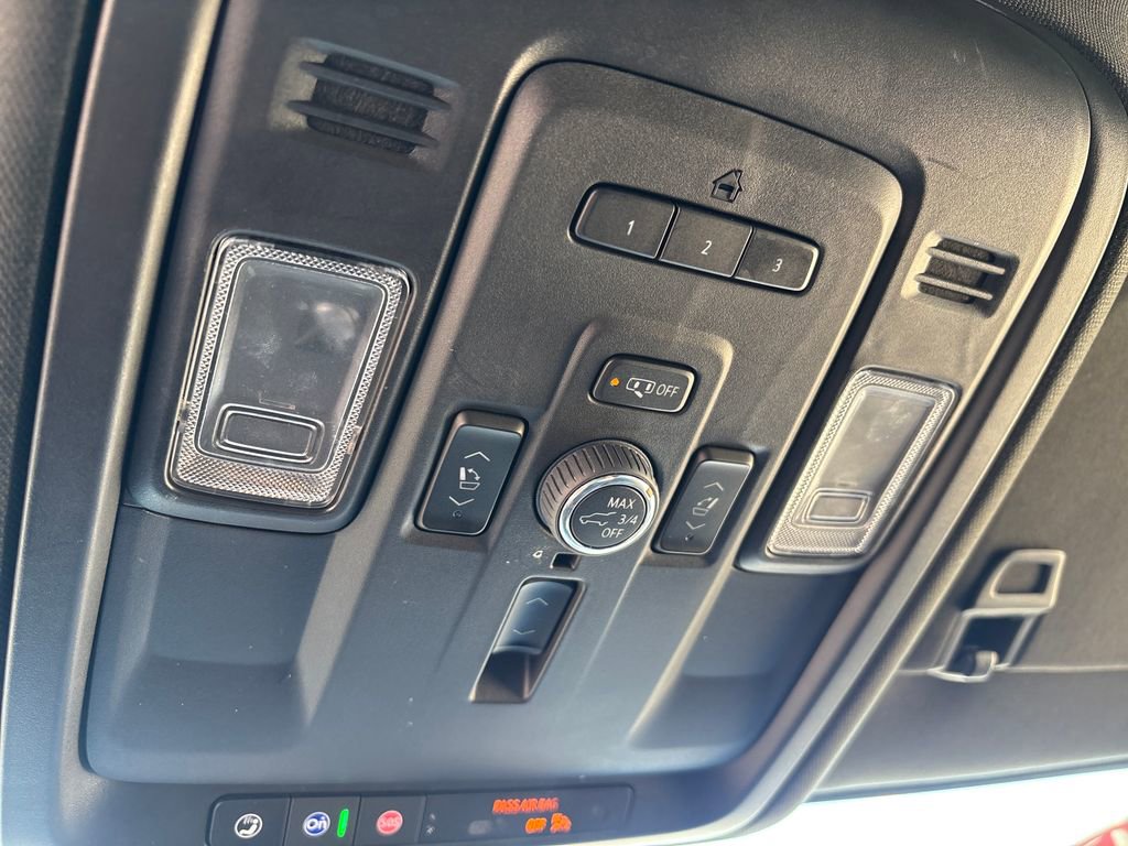 Certified 2024 GMC Yukon Denali RWD image 53