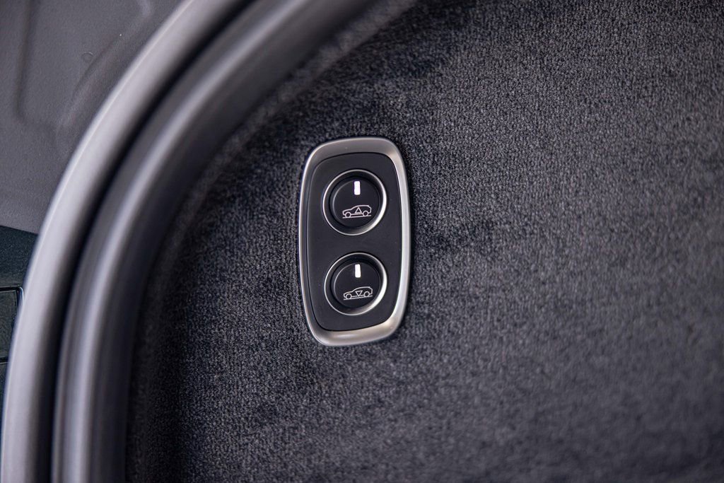 New 2026 Aston Martin DBX S image 17