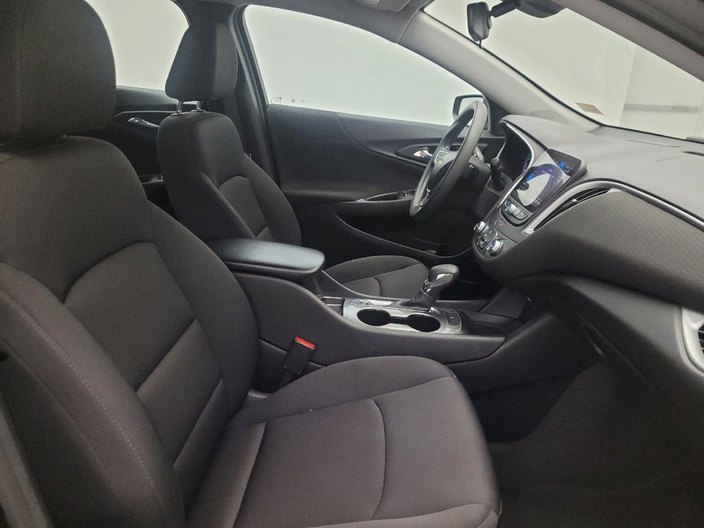 Used 2024 Chevrolet Malibu LS FWD image 21