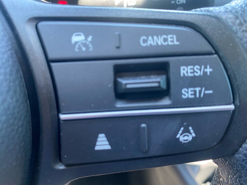 Certified 2024 Honda HR-V LX image 25