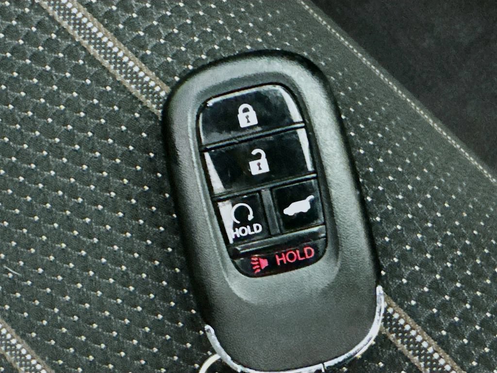 Used 2026 Honda CR-V Sport image 36