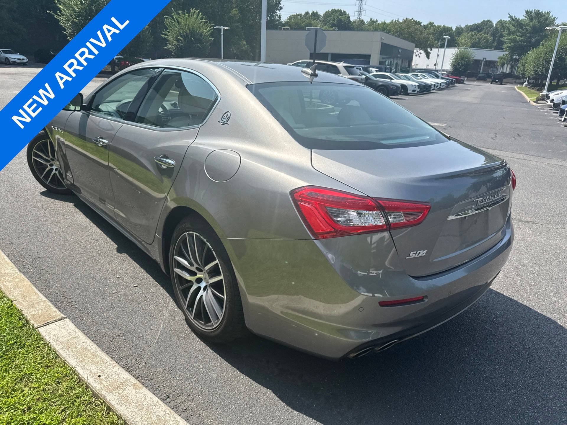 Used 2019 Maserati Ghibli S GranLusso AWD/4WD image 4