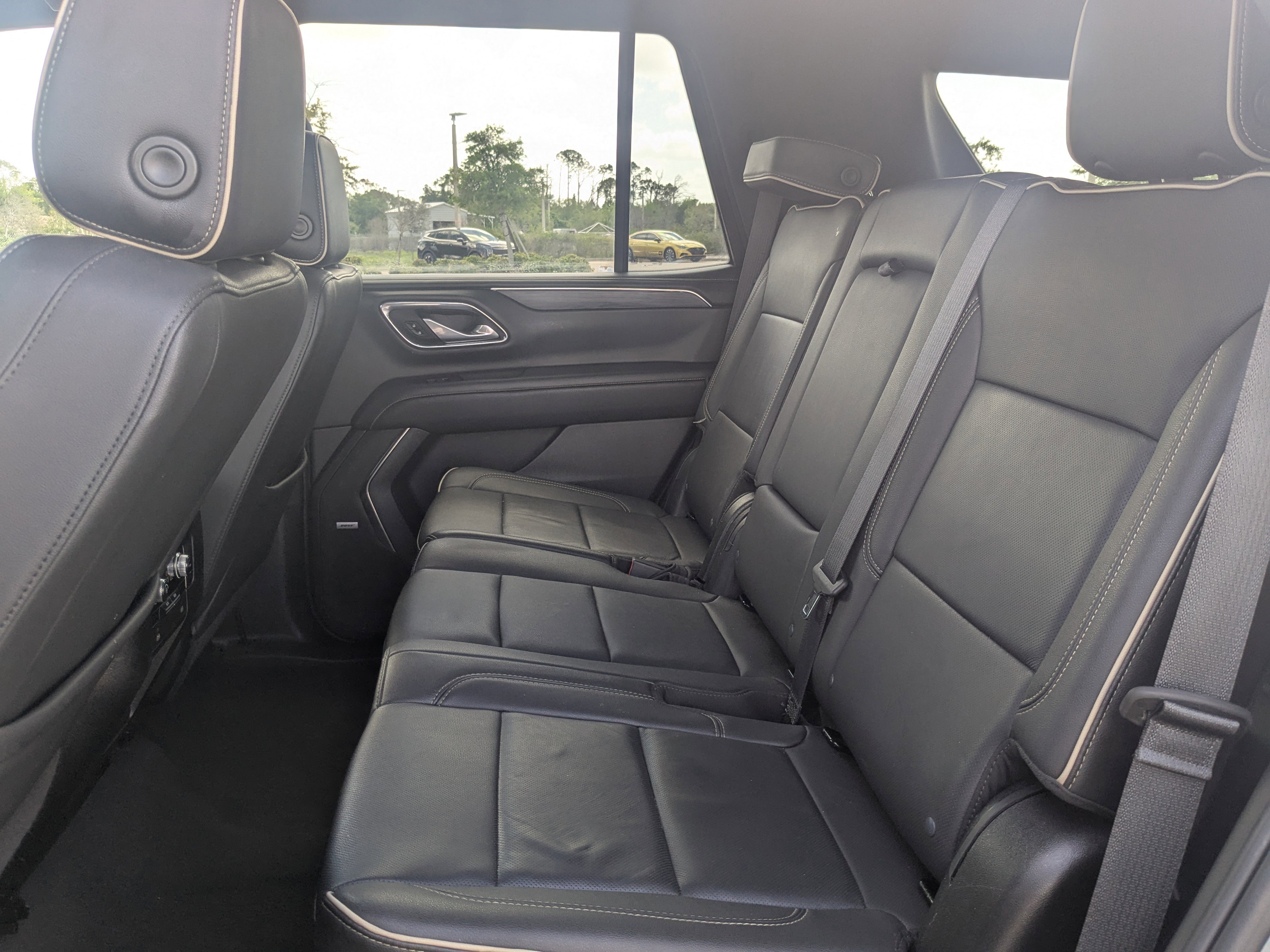 Used 2024 GMC Yukon SLT image 18