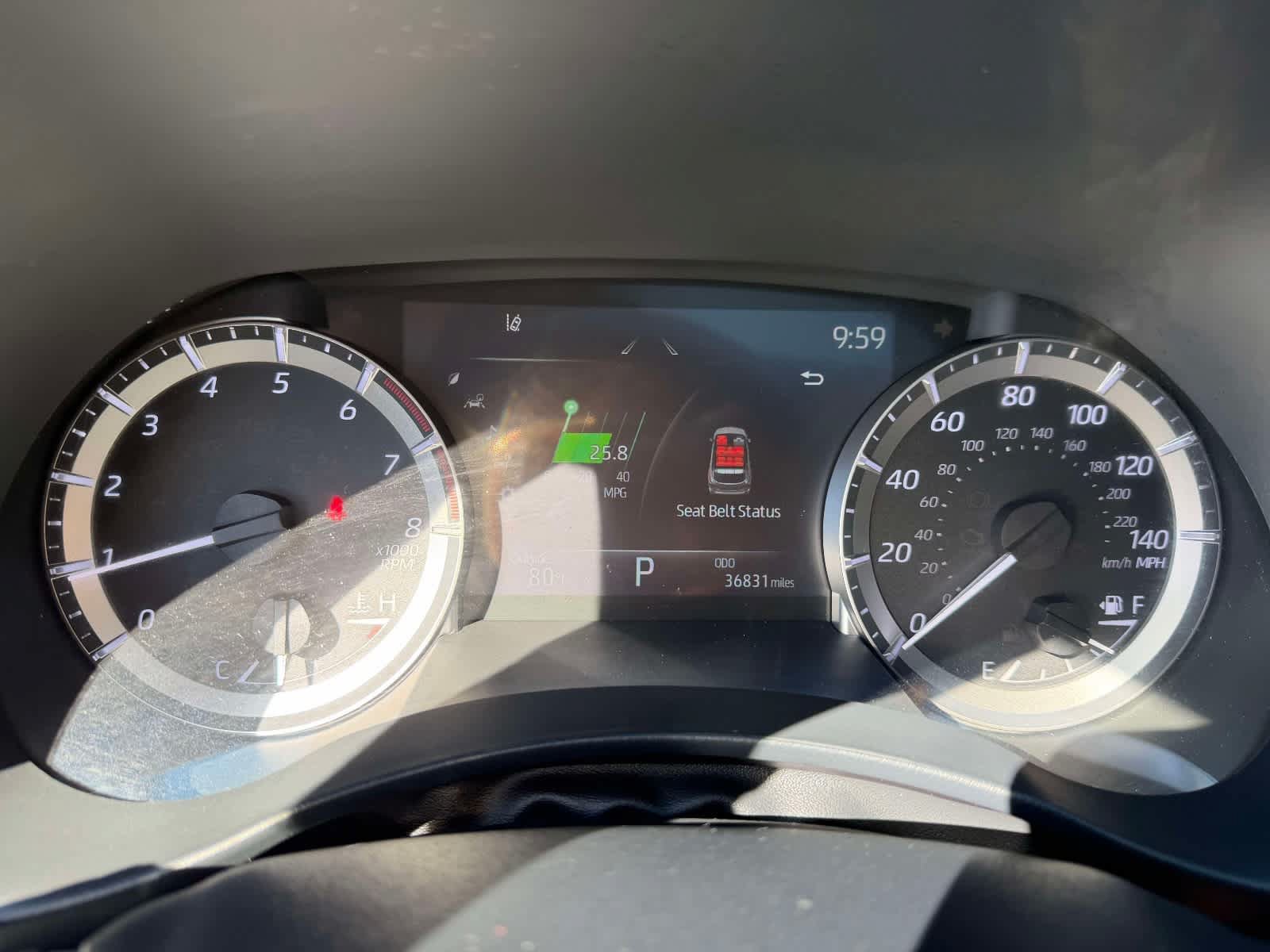 Used 2023 Toyota Highlander XLE AWD/4WD image 28