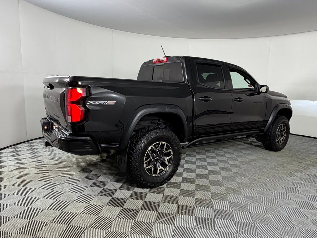 Used 2023 Chevrolet Colorado ZR2 w/ ZR2 Convenience Package III image 6