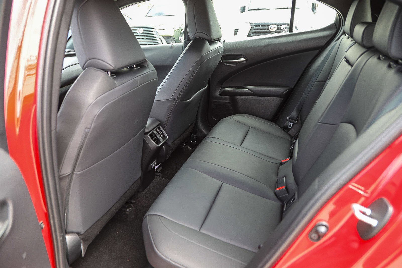 Used 2025 Lexus UX 300h AWD w/ Cold Area Package image 18