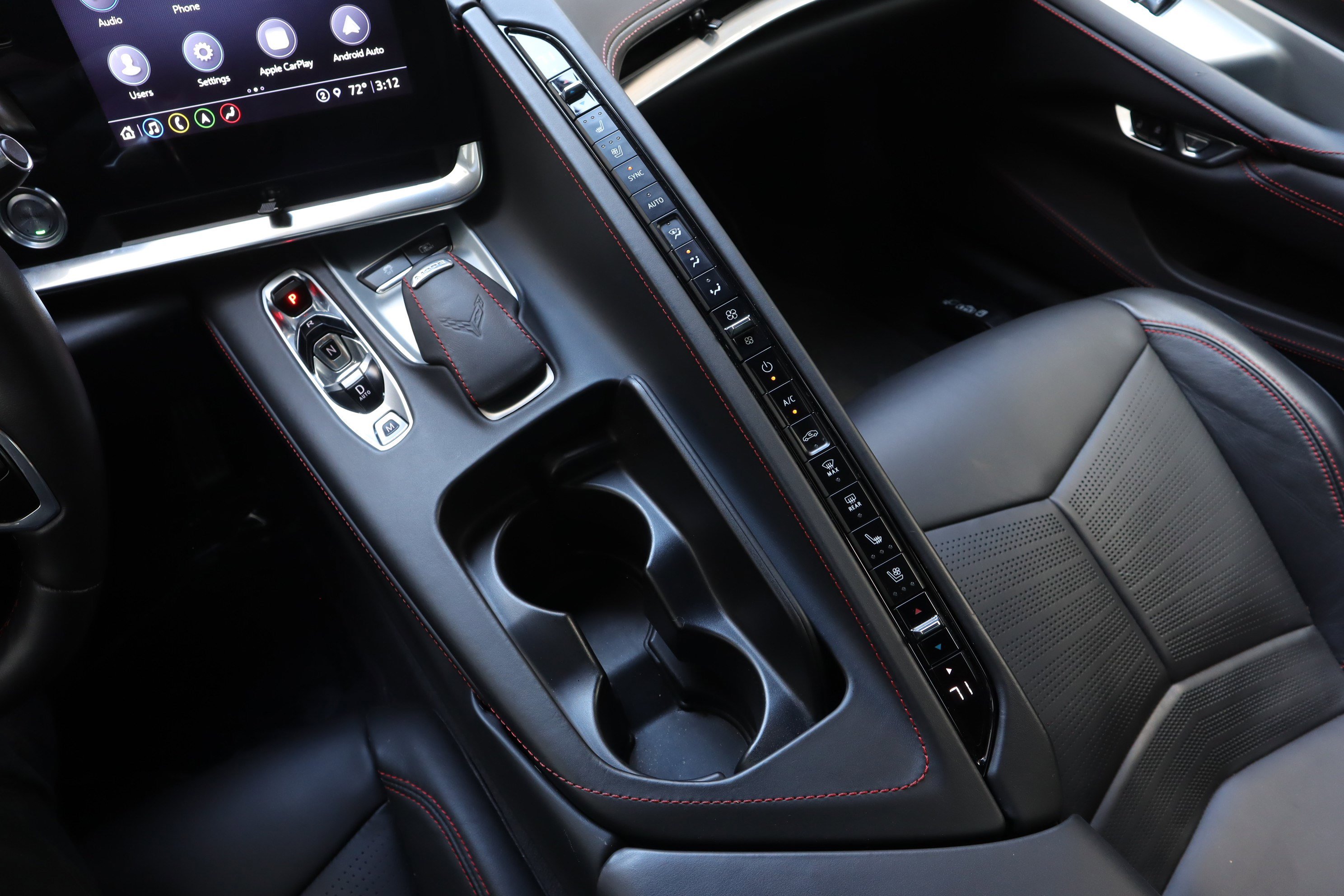 Used 2021 Chevrolet Corvette Stingray Premium Conv w/ Z51 Performance Package RWD image 23