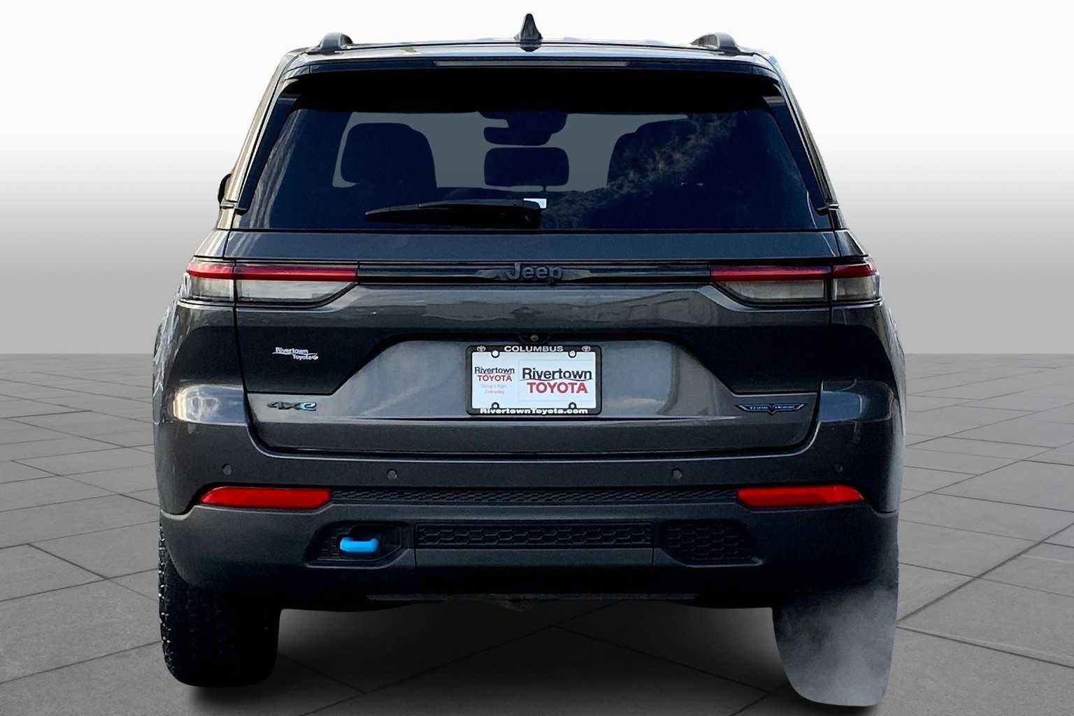 Used 2022 Jeep Grand Cherokee Trailhawk image 5