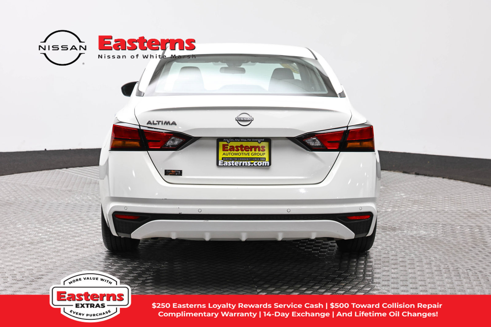 Used 2024 Nissan Altima 2.5 S FWD image 6
