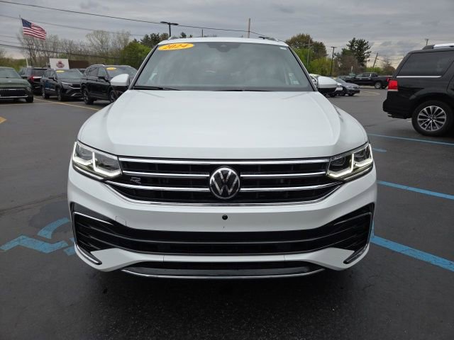 Used 2024 Volkswagen Tiguan SEL R-Line AWD/4WD video 2